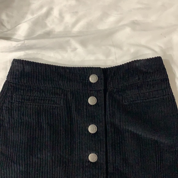 NWOT Wilfred Free black corduroy skirt - Picture 3 of 3